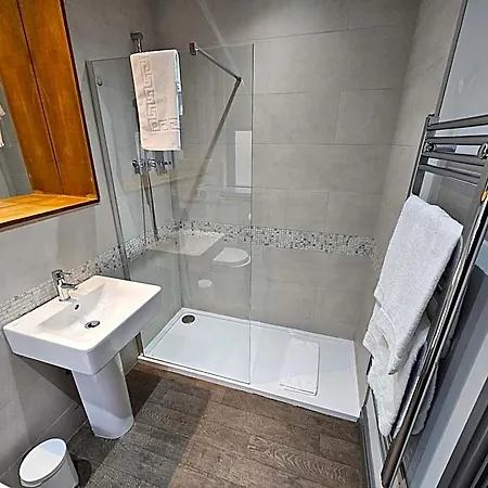 Hotel The Sun 3*